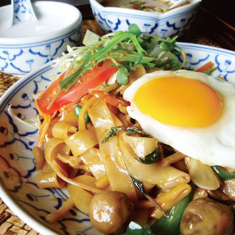 辛口バジル焼きそば